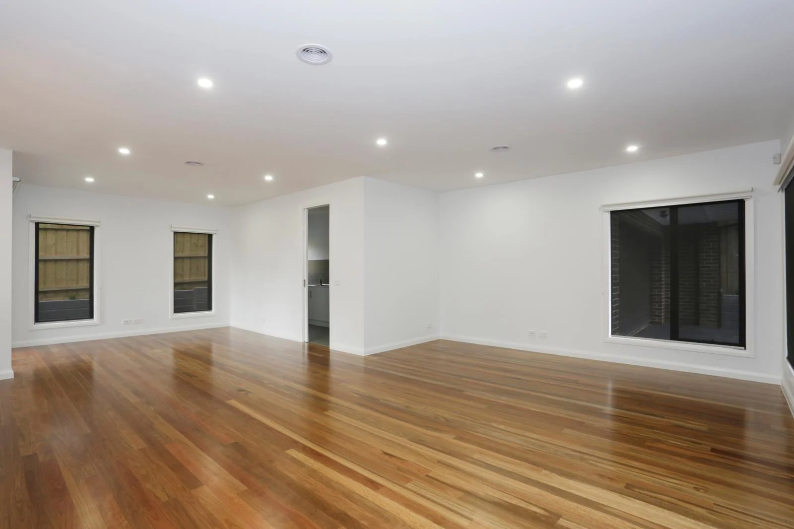 Additional image 3 of 2/22 Anthony Drive, Mount Waverley VIC 3149