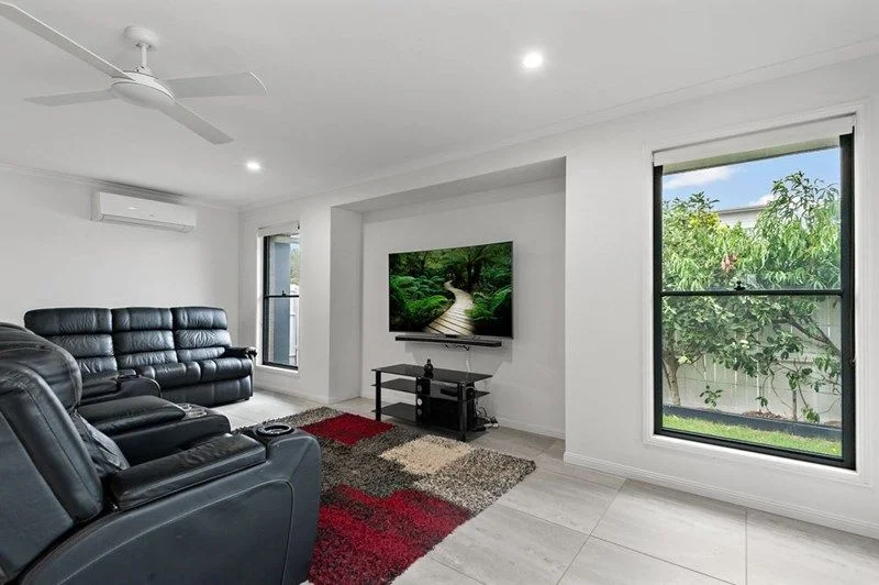 19 Lime Crescent, Caloundra West QLD 4551 photo 3