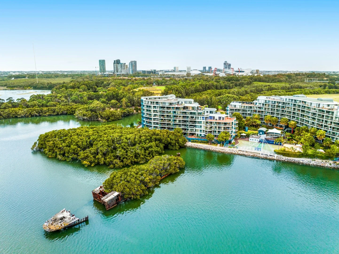1/27 Bennelong Parkway, Wentworth Point NSW 2127