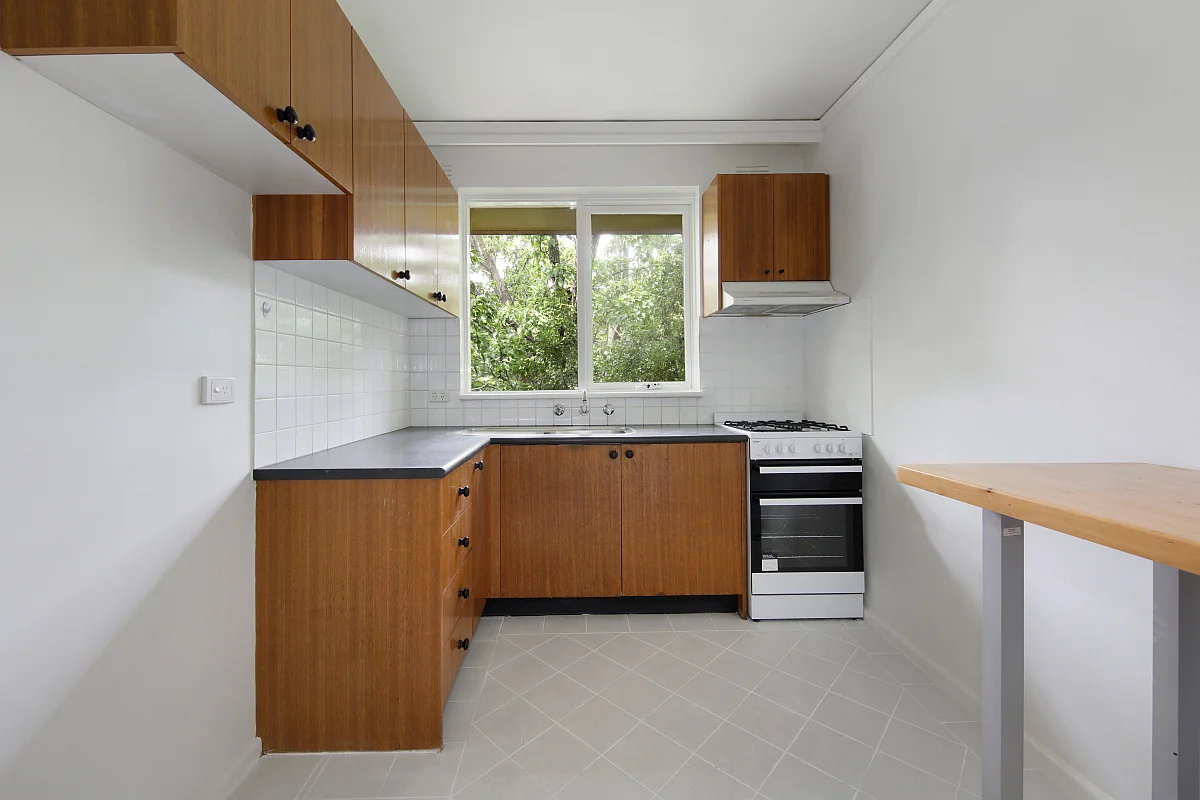 8/13 Holloway Street, Ormond VIC 3204 photo 3