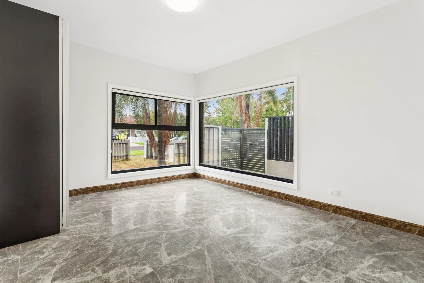46 Canberra Avenue, Casula NSW 2170