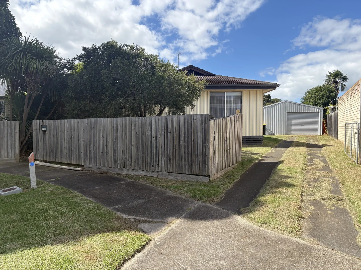 9 Rotary Court, Sale VIC 3850