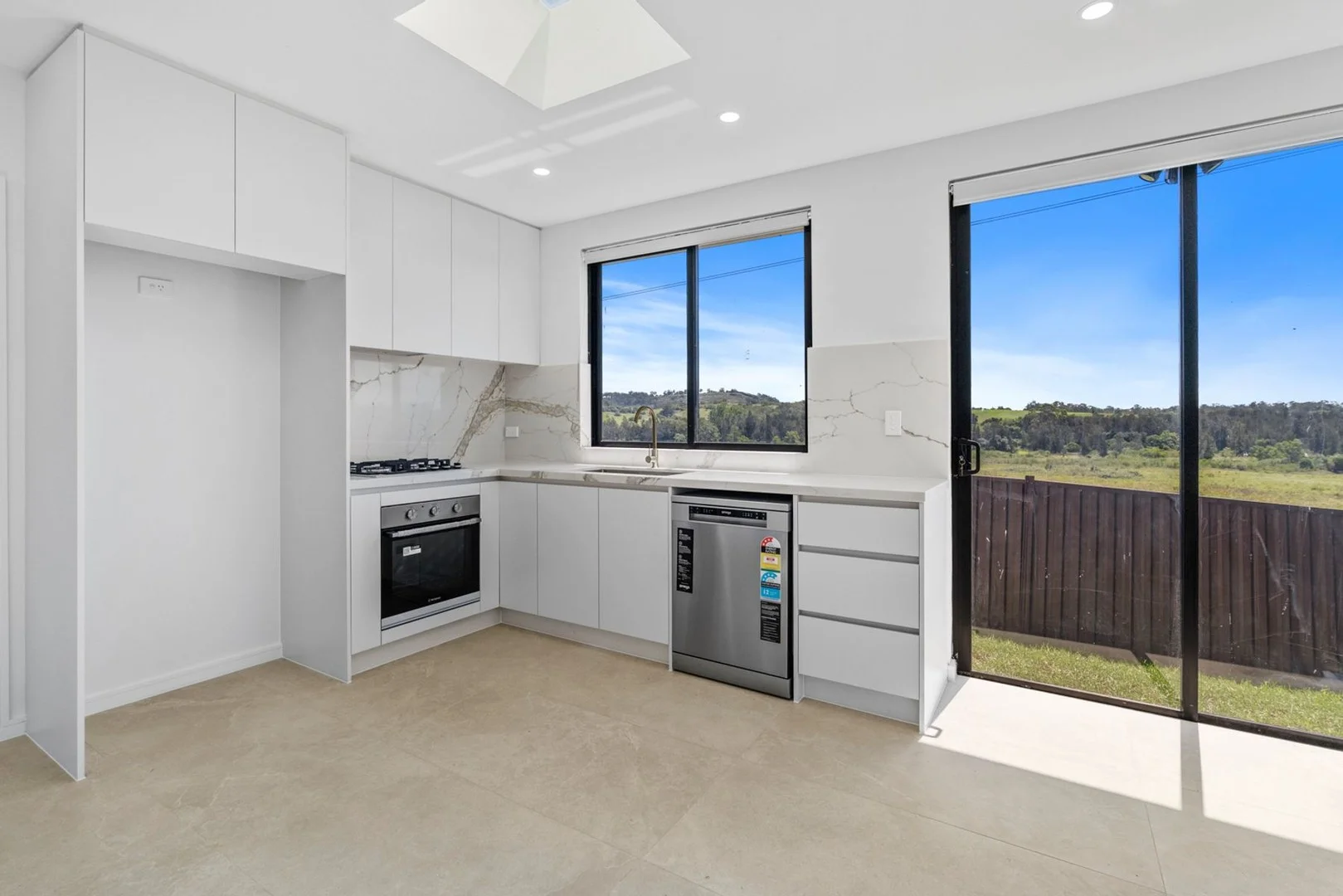 41A Midlothian Road, St Andrews NSW 2566
