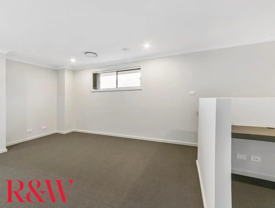 49 Heathland Ave, Schofields NSW 2762 photo 4