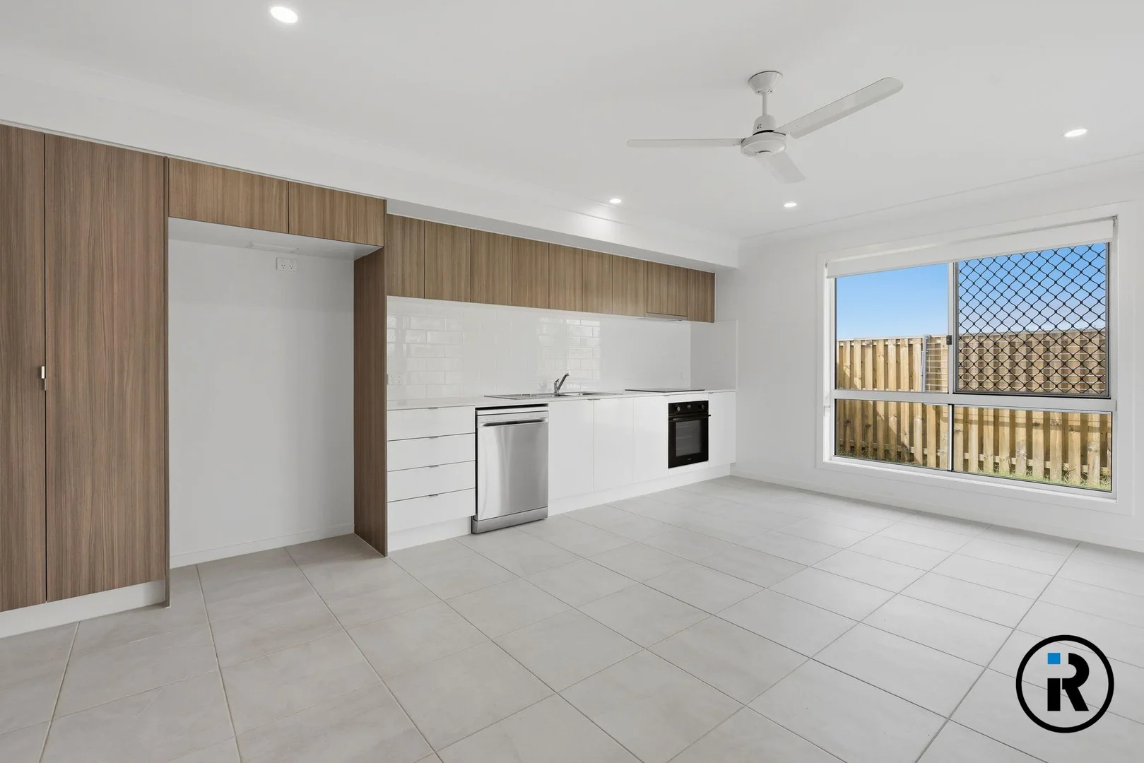 Additional image 4 of 1/213 Affinity Boulevard, Morayfield QLD 4506
