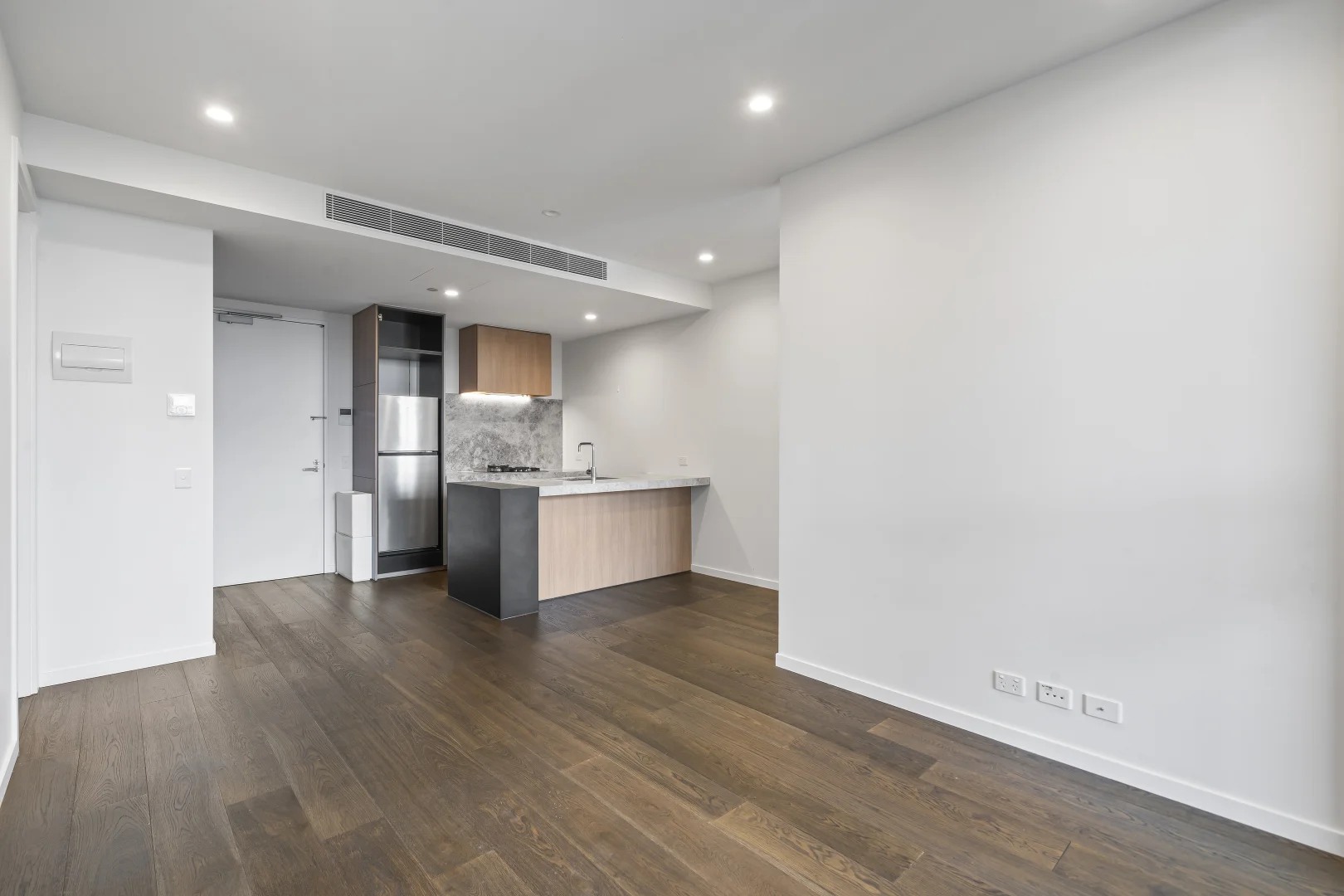 Additional image 5 of 807/112 Adderley Street, West Melbourne VIC 3003