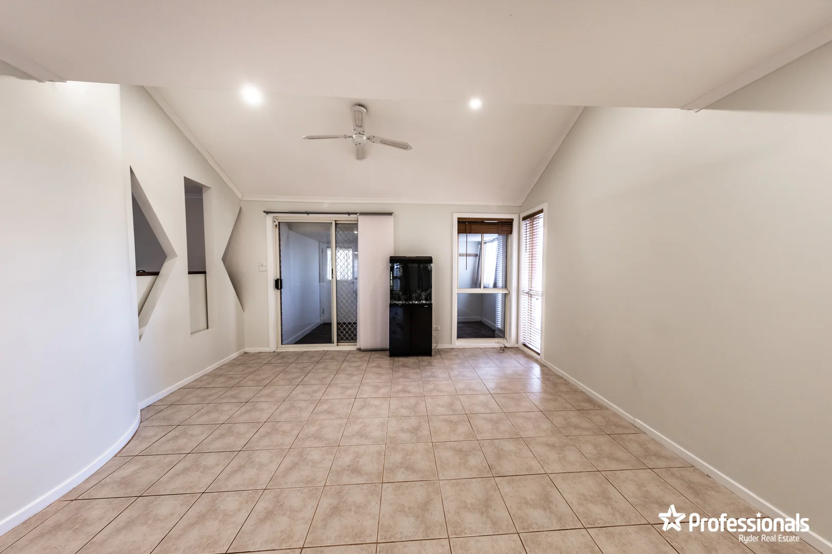 Additional image 5 of 37 Denny Place, Melton South VIC 3338