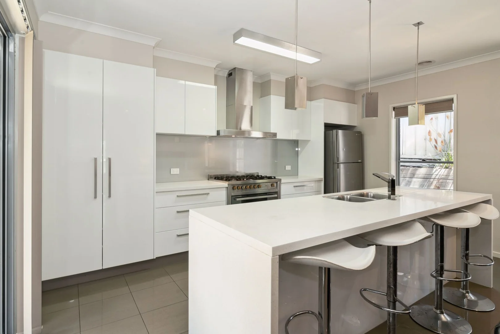 Additional image 2 of 6B Heyington Place, Kennington VIC 3550