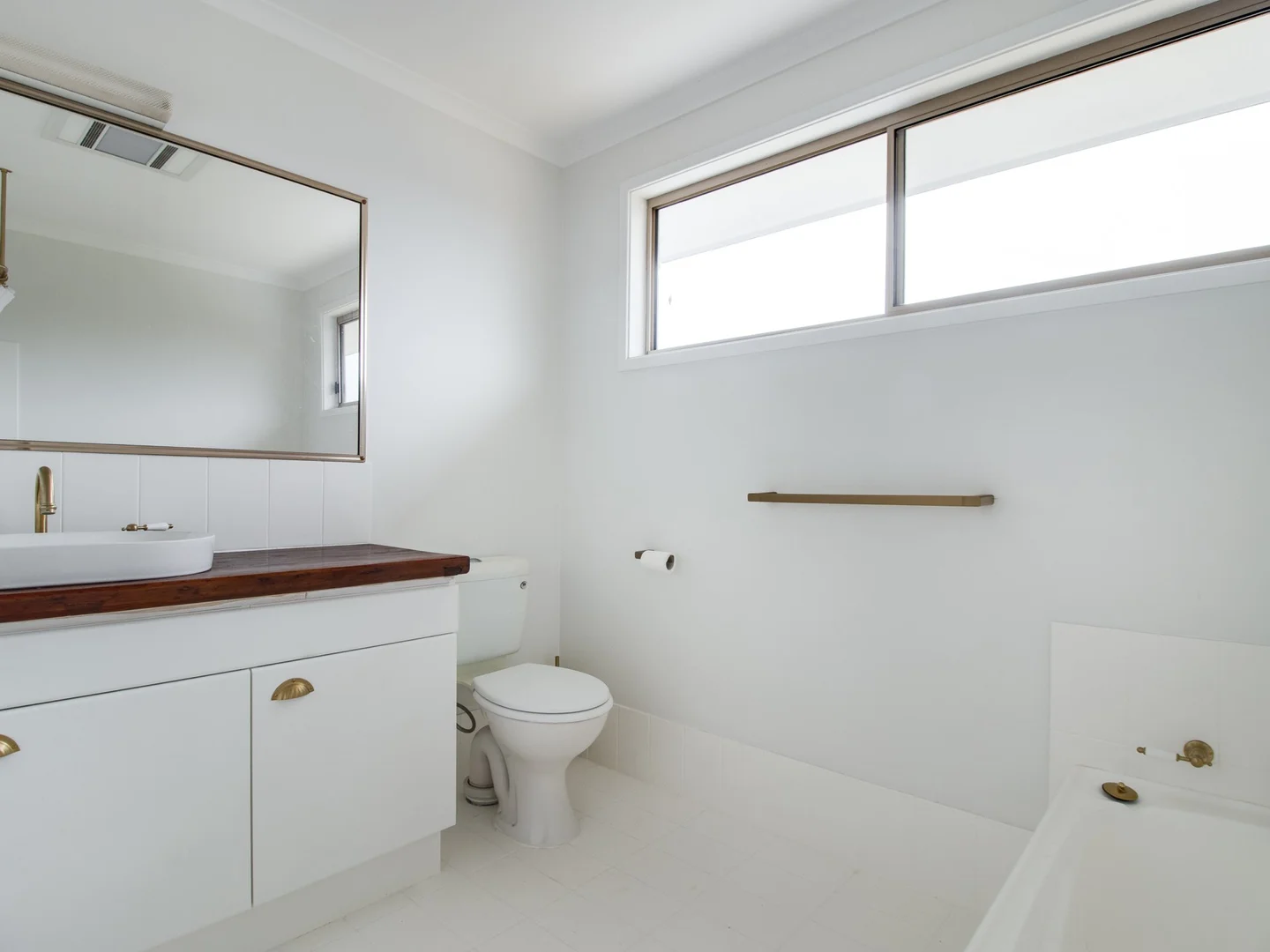Additional image 4 of 3 Coral Court, Sussex Inlet NSW 2540