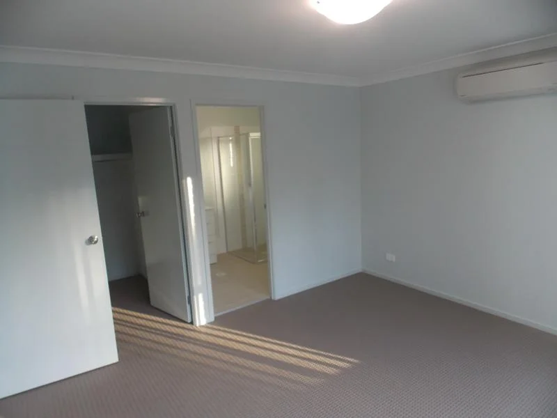 12A Oakleigh Way, Morisset NSW 2264 photo 3