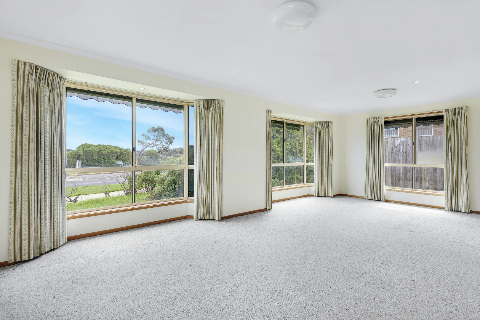 Additional image 3 of 33 Emperor Dr, Ocean Grove VIC 3226