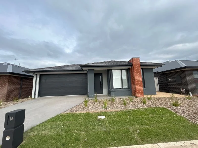 4/16 Ambridge Avenue, Benalla VIC 3672