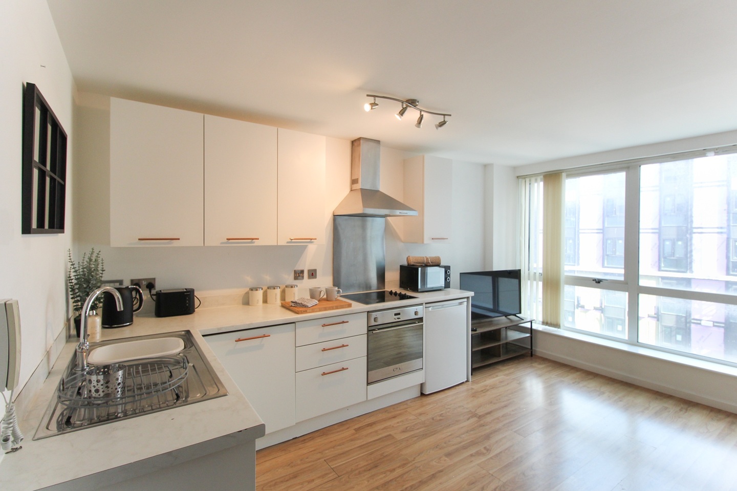 Additional image 7 of 1 Bed Flat, Marco Island, NG1, N1 7GU