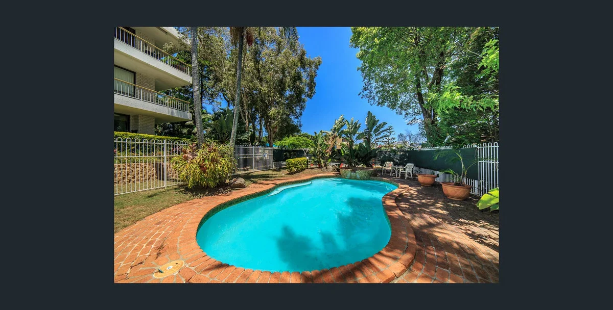 2/65 Bauer Street, Southport QLD 4215