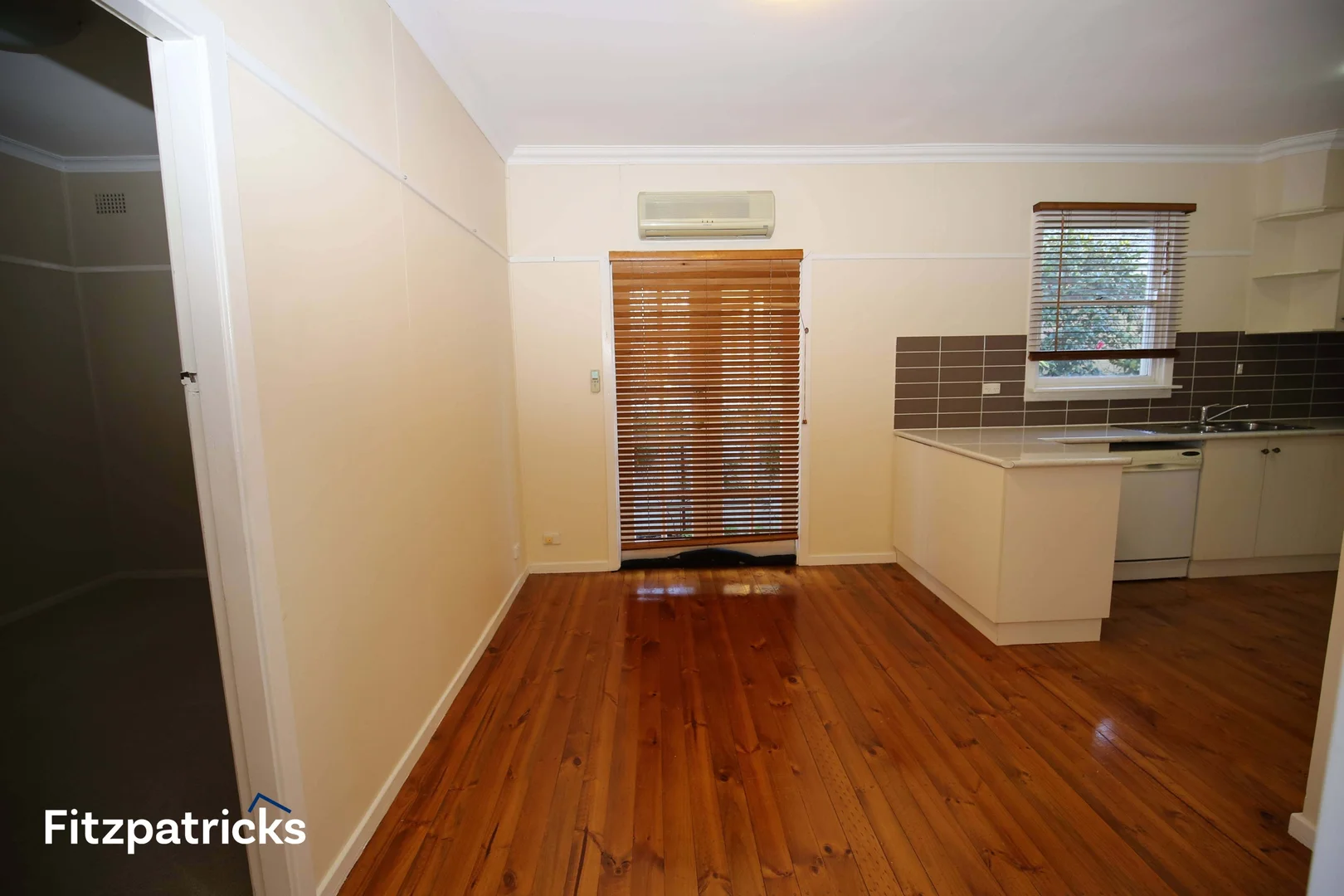 Additional image 3 of 99 Grove Street, Kooringal NSW 2650