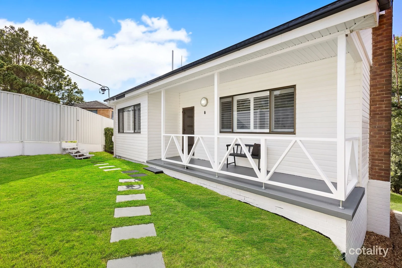 8 Algona Road, Charlestown NSW 2290