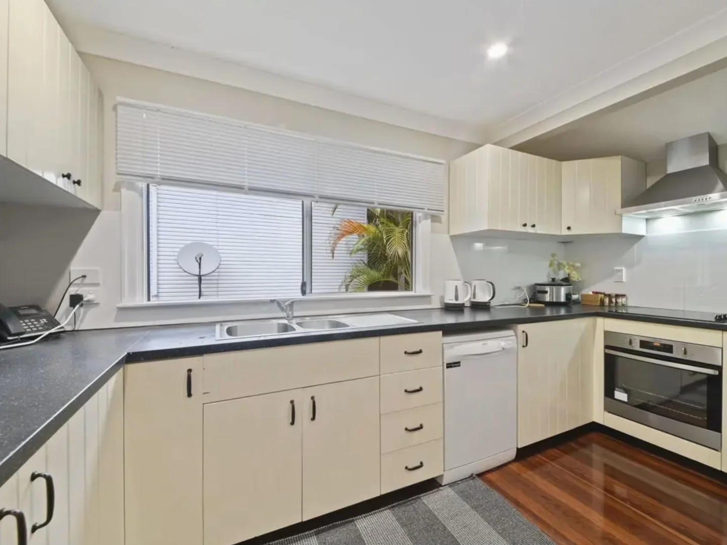 Additional image 2 of Chermside West QLD 4032