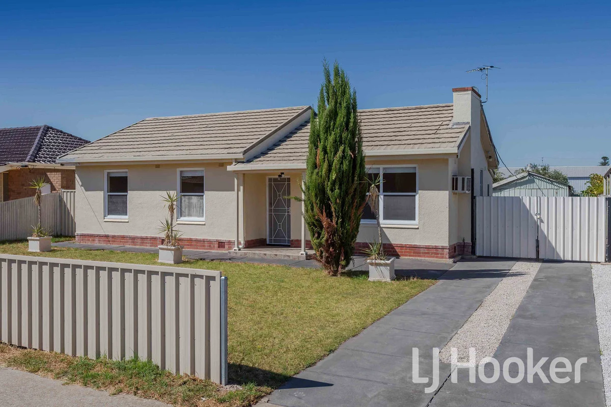 11 Russ Avenue, Seaton SA 5023
