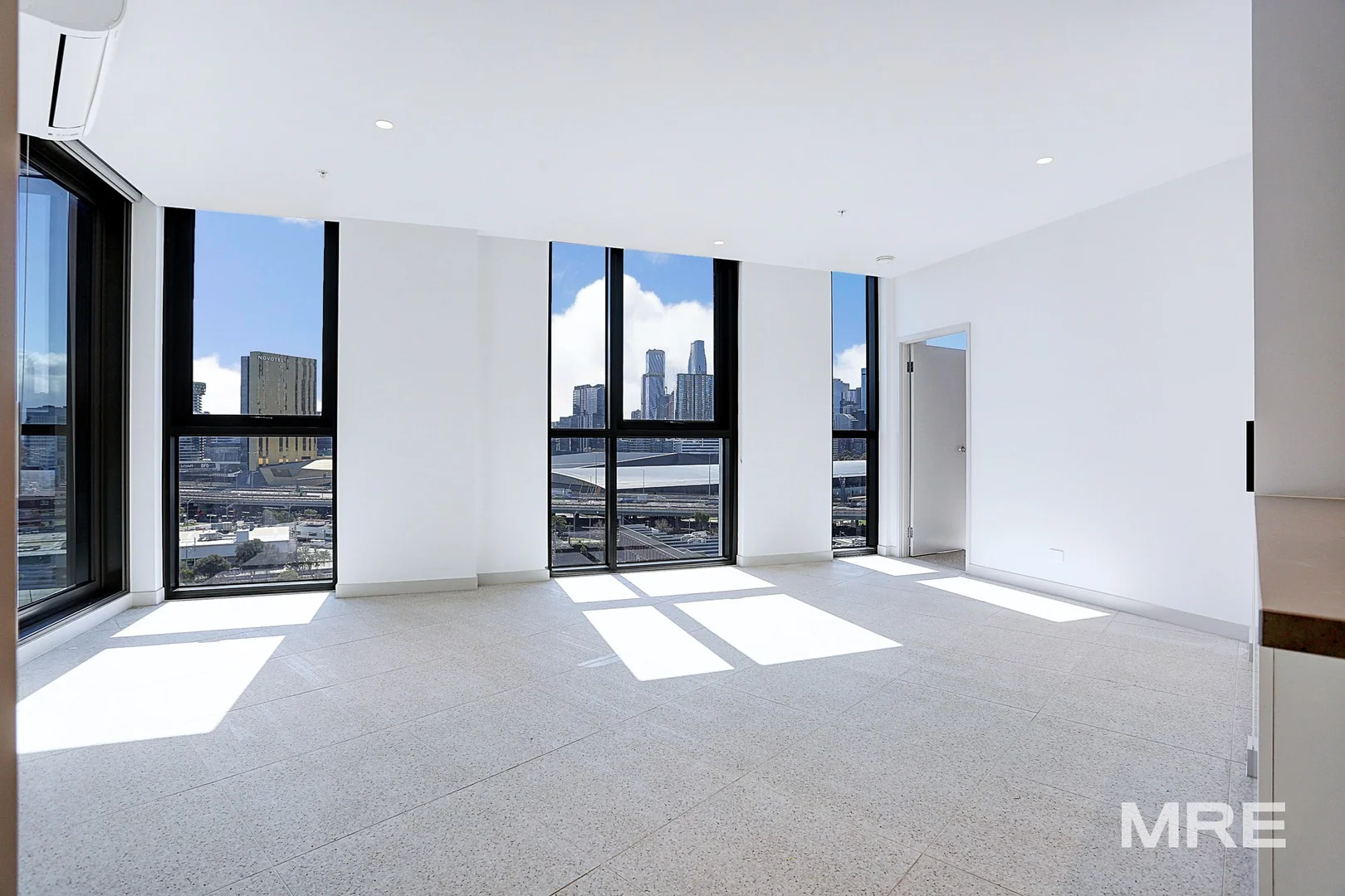 907/138 Ferrars Street, South Melbourne VIC 3205