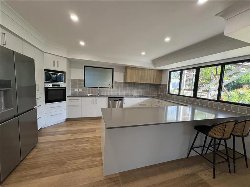 Additional image 3 of 184 Scenic Highway, Lammermoor QLD 4703
