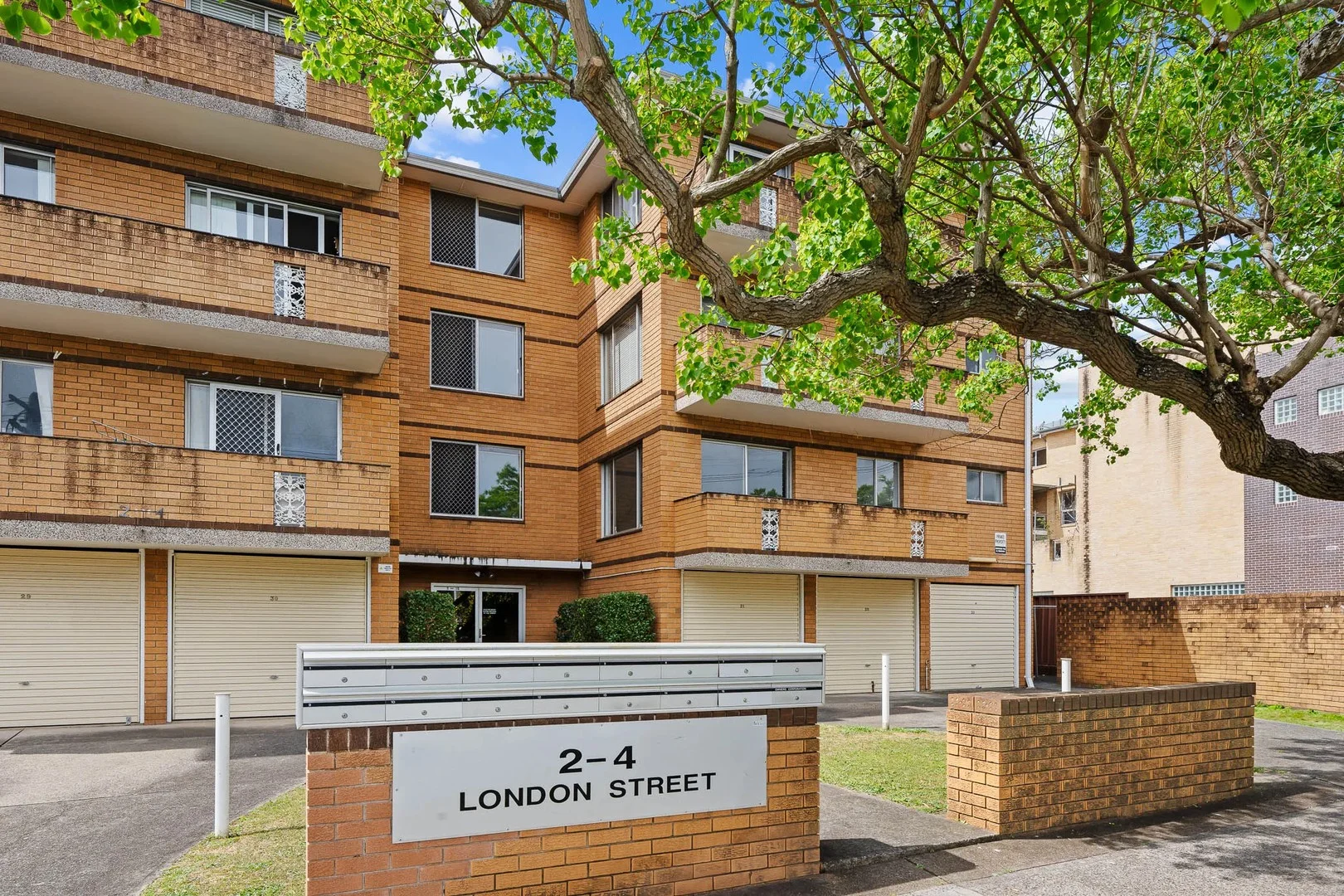 London Street, Campsie NSW 2194