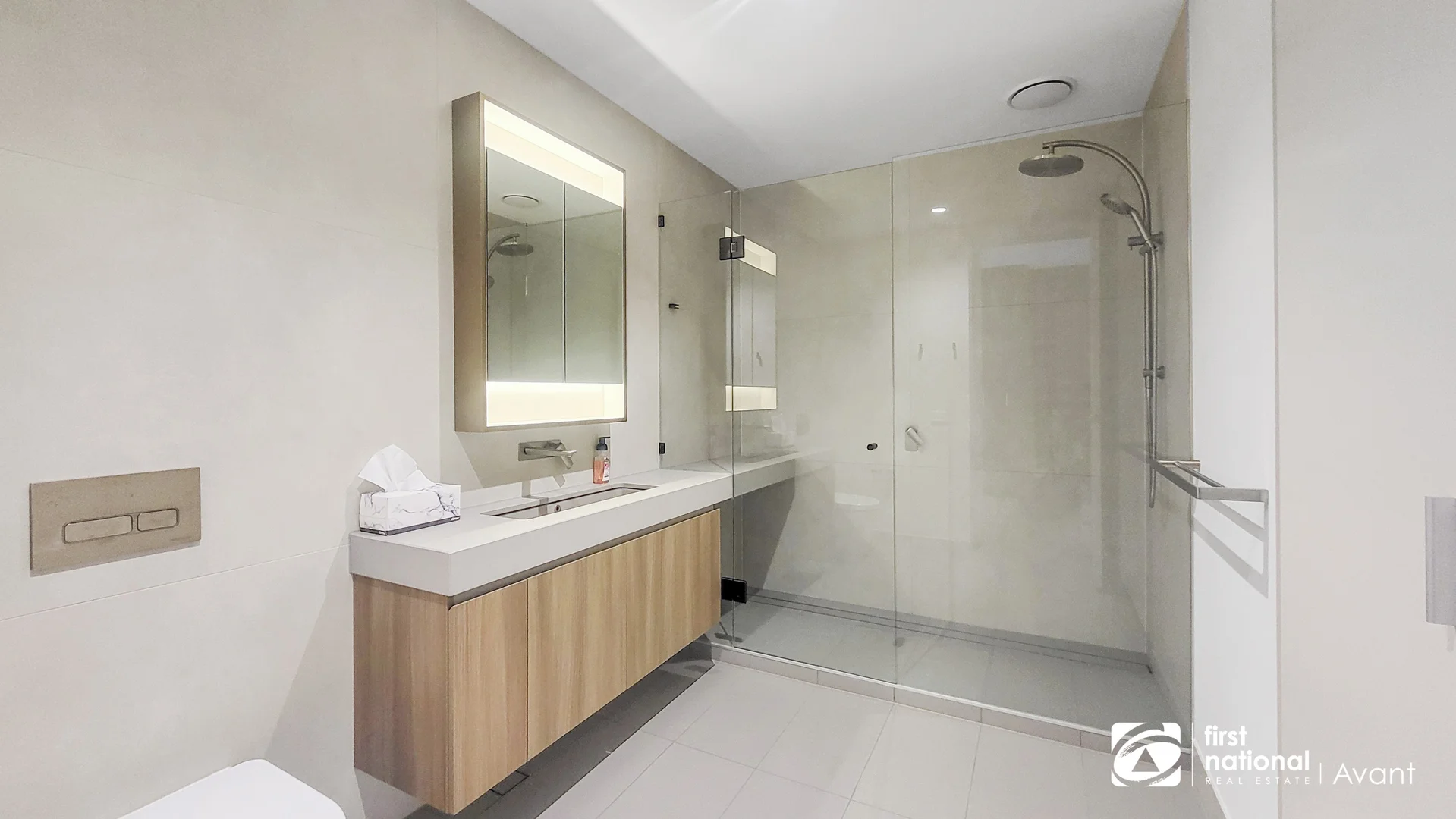 Additional image 5 of 811/605 St Kilda Road, Melbourne VIC 3004