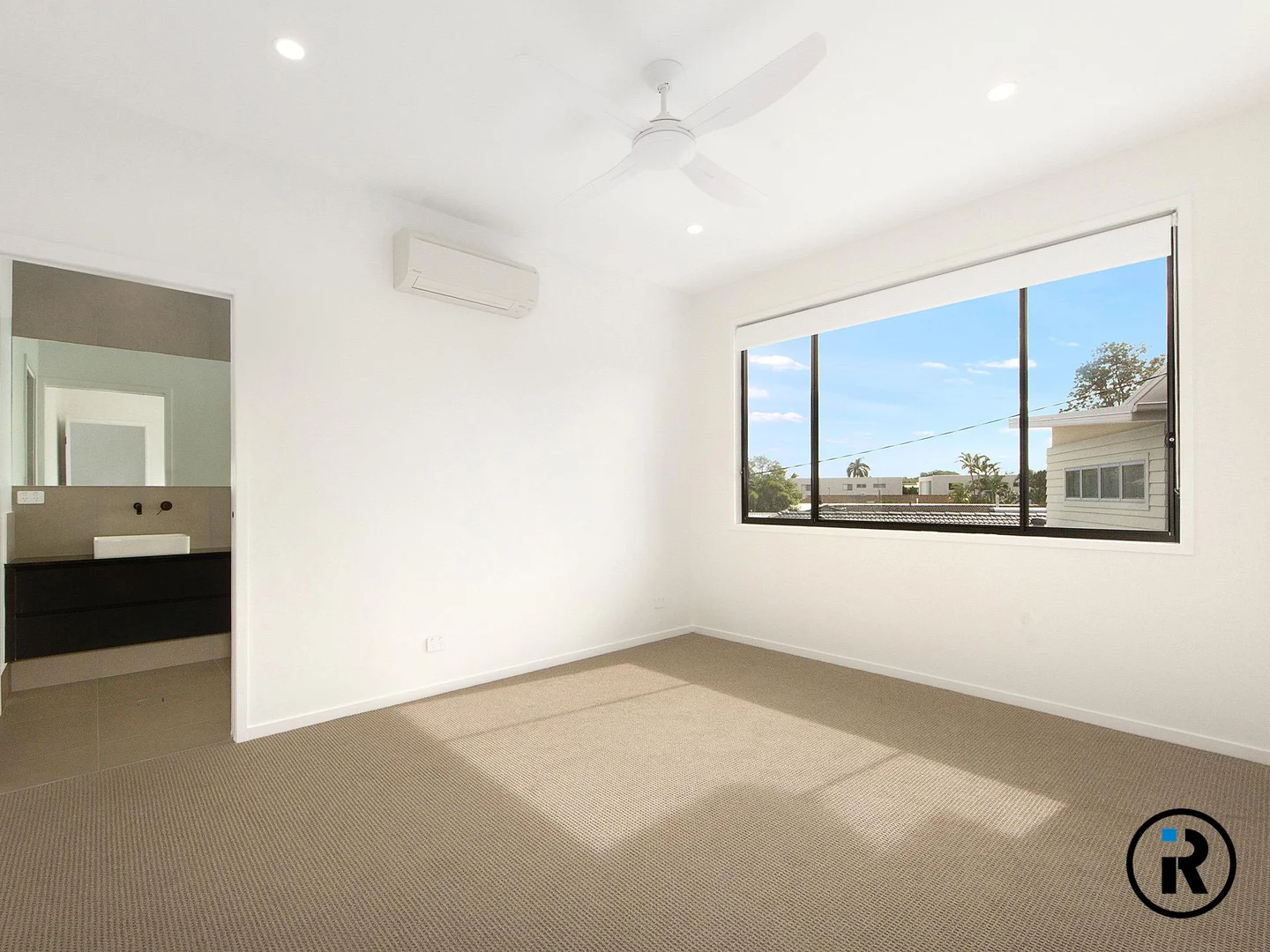 Additional image 5 of 1/17 Mountain View Avenue, Miami QLD 4220