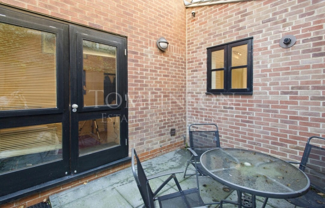 Additional image 2 of Room in a Shared House, Tennis Drive, NG7, N1 7GU
