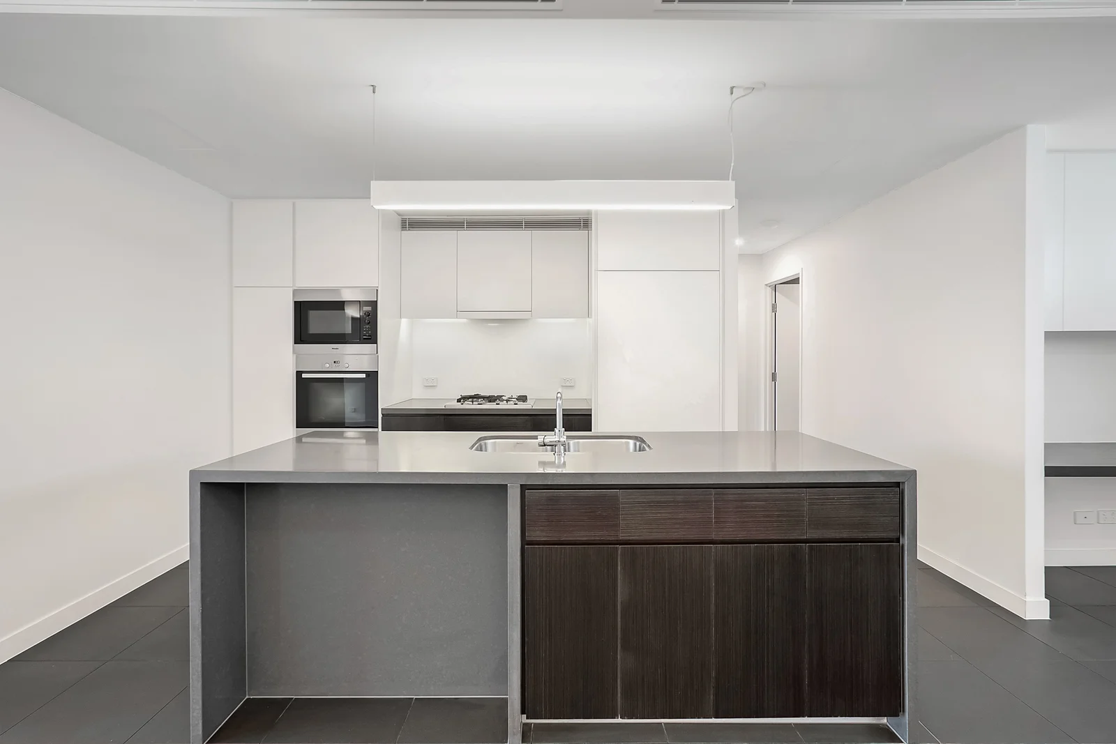Additional image 2 of 33/68 Sir John Young Crescent, Woolloomooloo NSW 2011