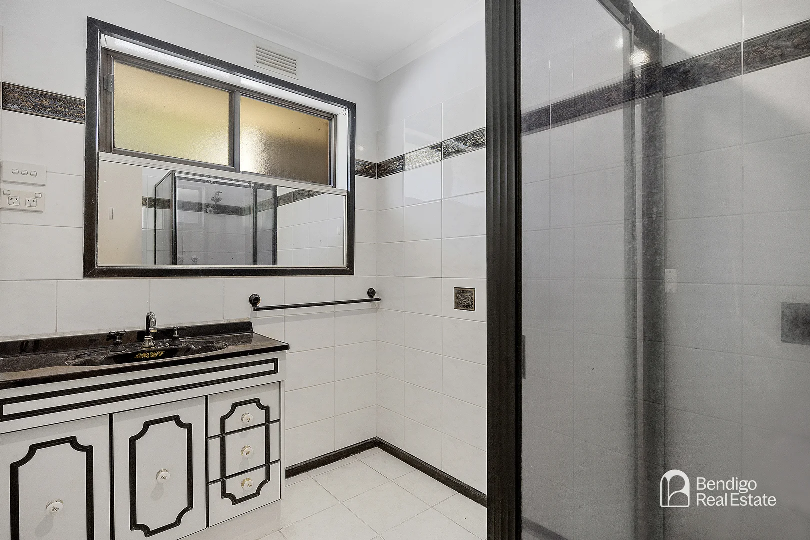 Additional image 6 of 205 MacKenzie Street, Kangaroo Flat VIC 3555