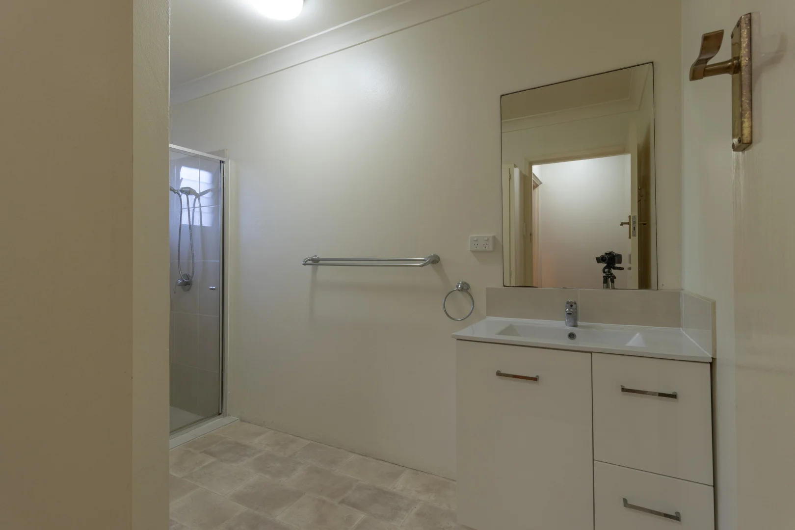 Additional image 5 of 1/533 Esplanade, Urangan QLD 4655