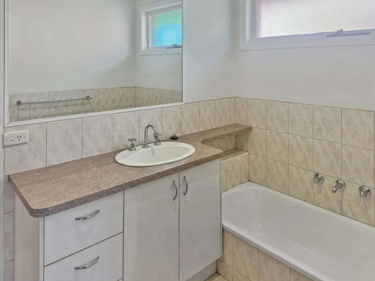 Additional image 4 of 3 Currie Avenue, Endeavour Hills VIC 3802