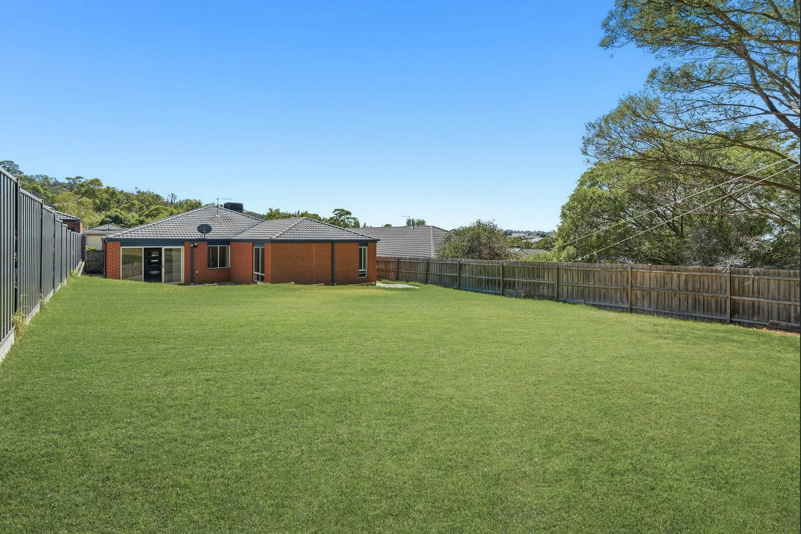 Additional image 13 of 17 Shetland Court, Pakenham VIC 3810
