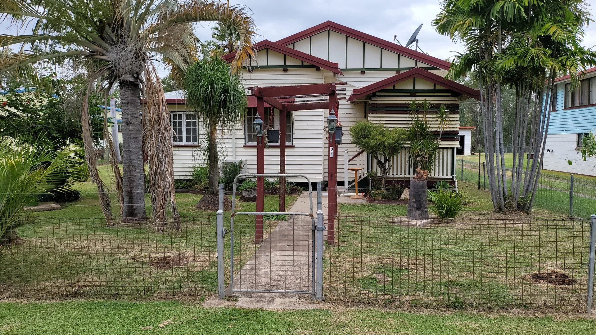 28 The Boulevard, Theodore QLD 4719