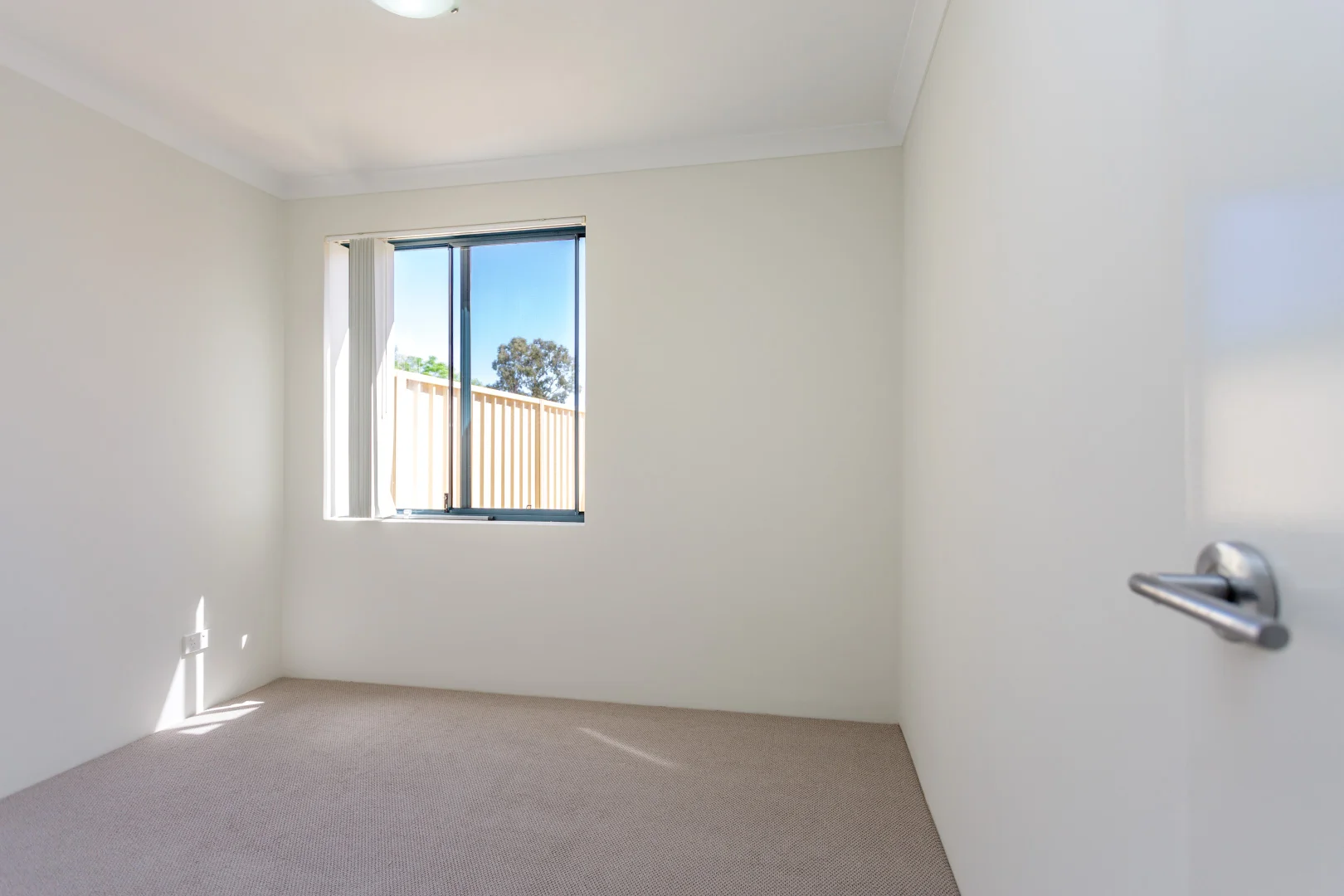 Additional image 13 of 5/42 Sixth Road, Armadale WA 6112