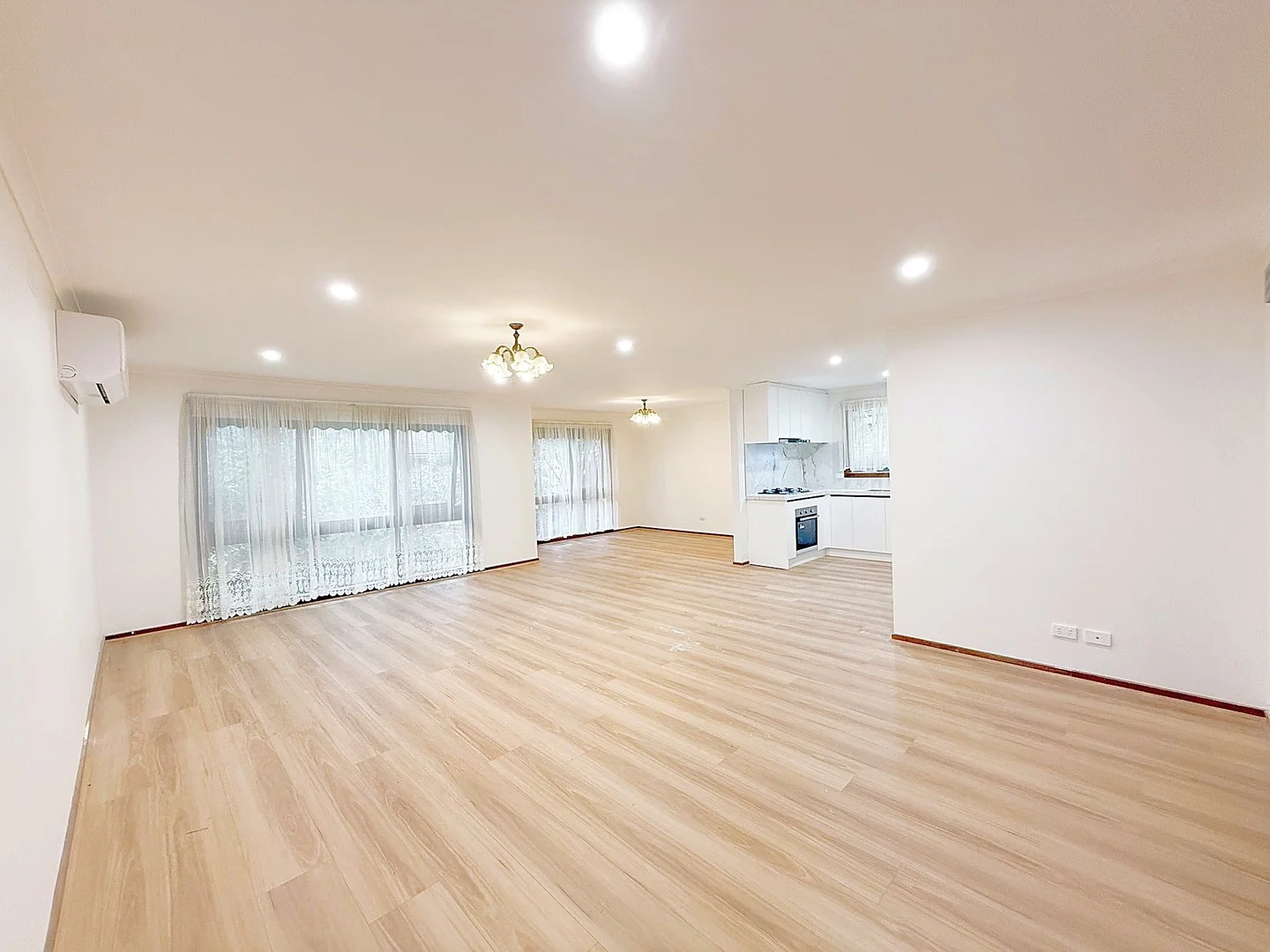 13 Dewrang Crescent, Blackburn VIC 3130