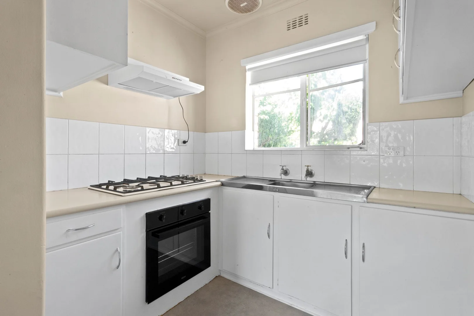 4/85 Henry Street, Windsor VIC 3181 photo 2