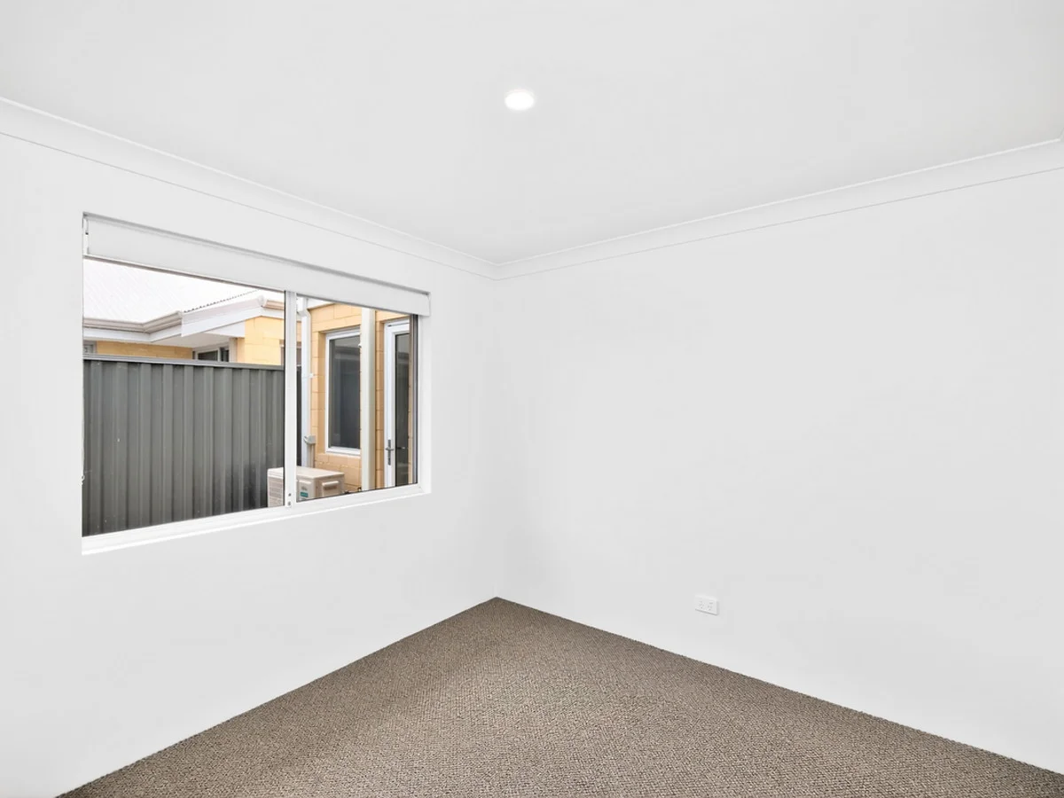 Additional image 13 of 1B Chestnut Way, Eglinton WA 6034