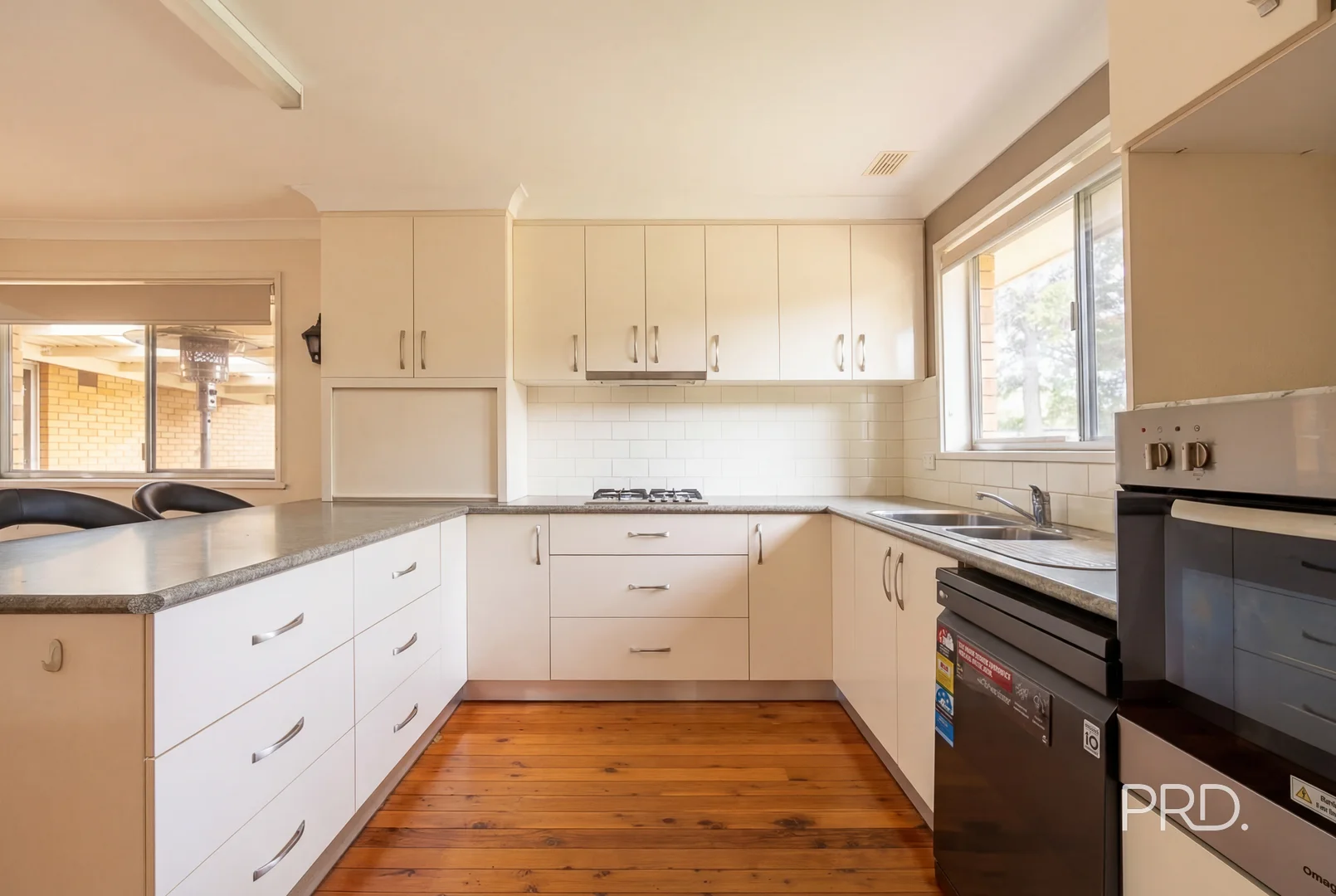 Additional image 4 of 3 Weedon Cres, Tolland NSW 2650