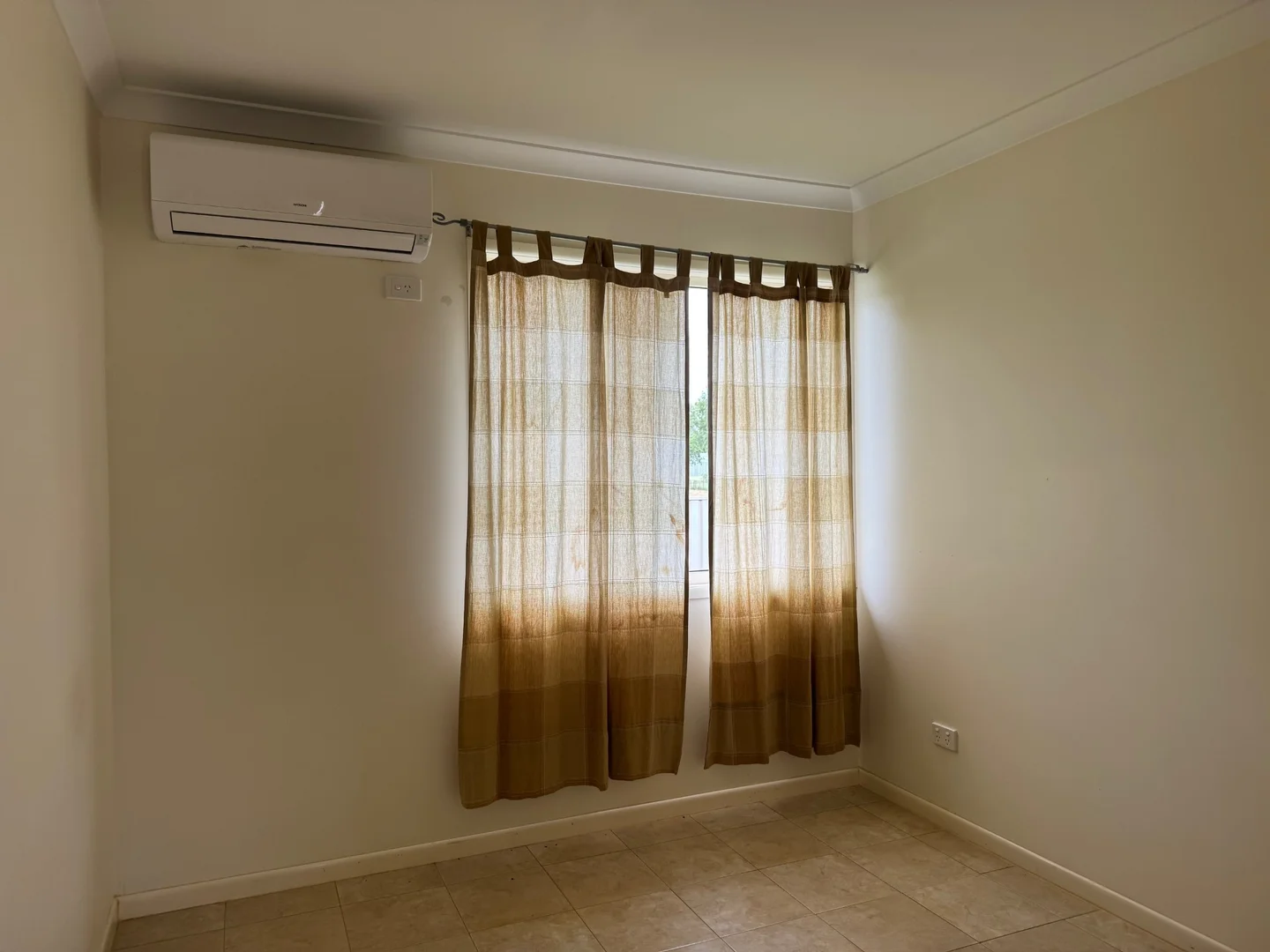 Additional image 7 of 13 Baker Street, Nebo QLD 4742