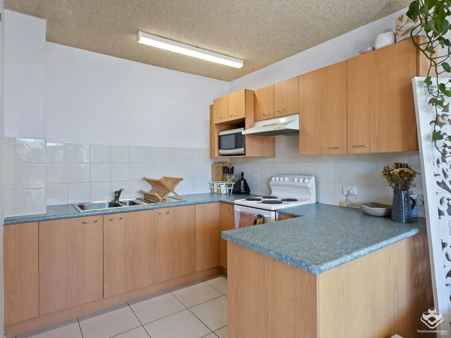 Additional image 3 of ID:21171753/31 Connor Street, Burleigh Heads QLD 4220