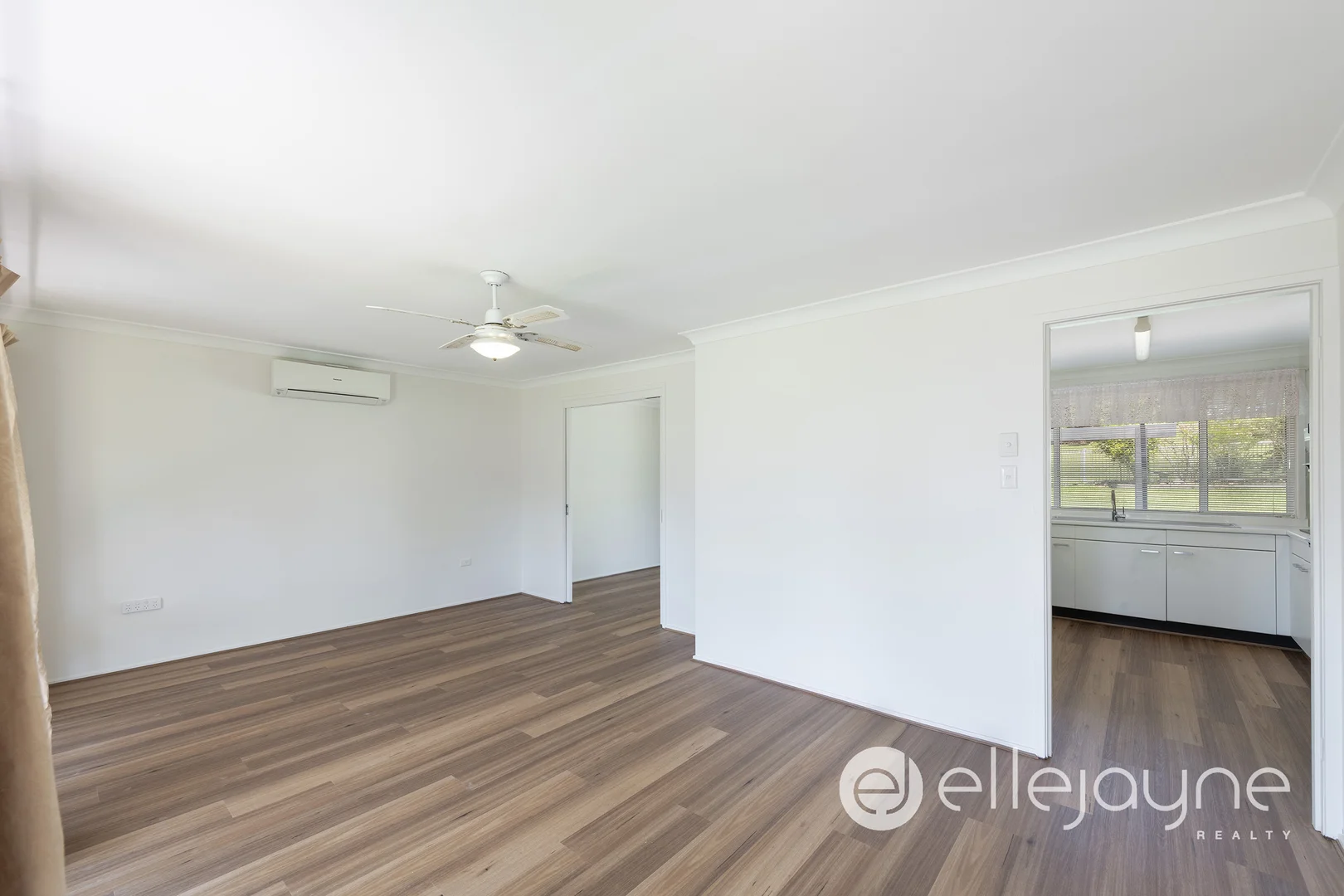 Additional image 3 of 16 Waterside Ave, Sunshine NSW 2264