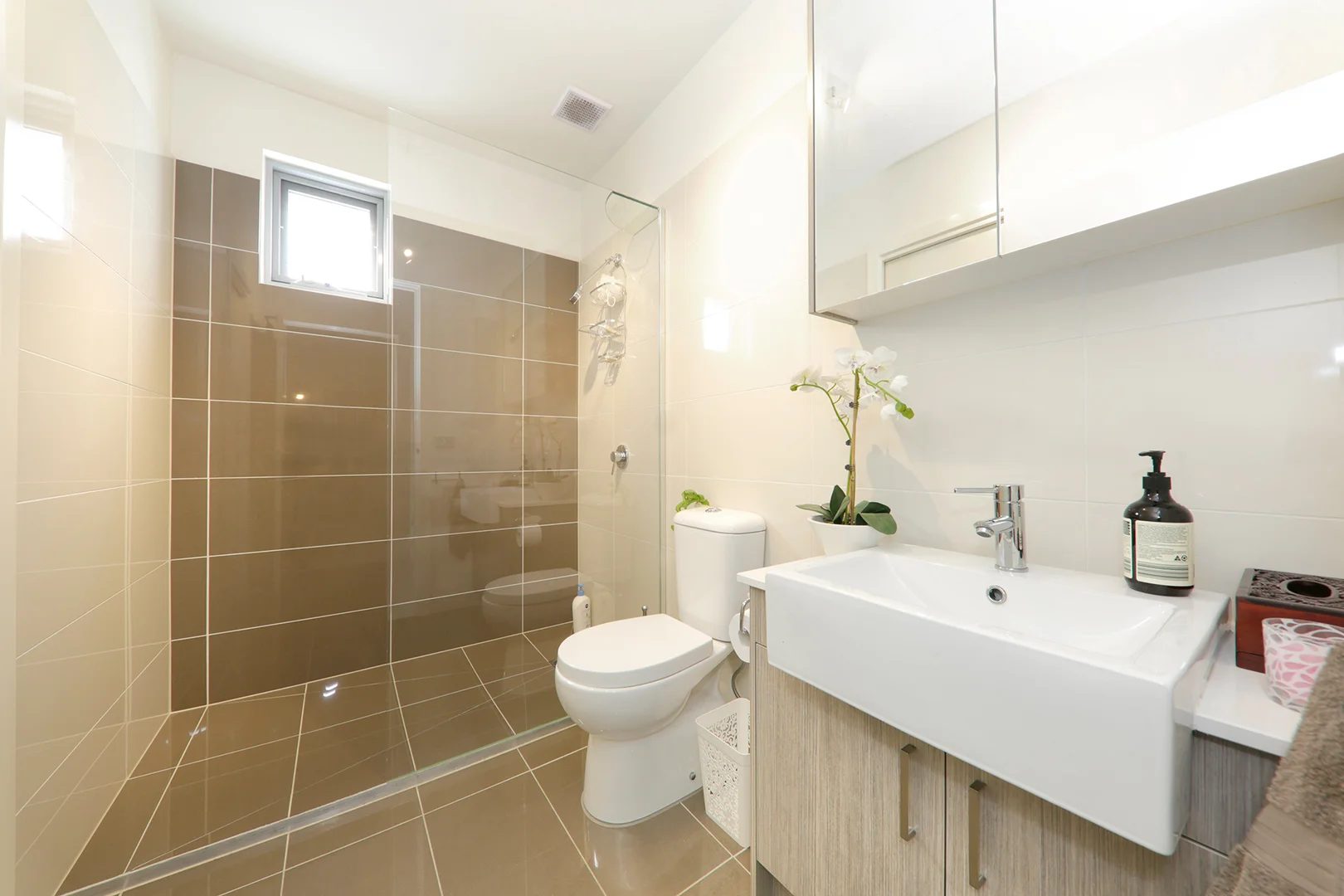 Additional image 6 of 11/12 Wood Street, Nunawading VIC 3131