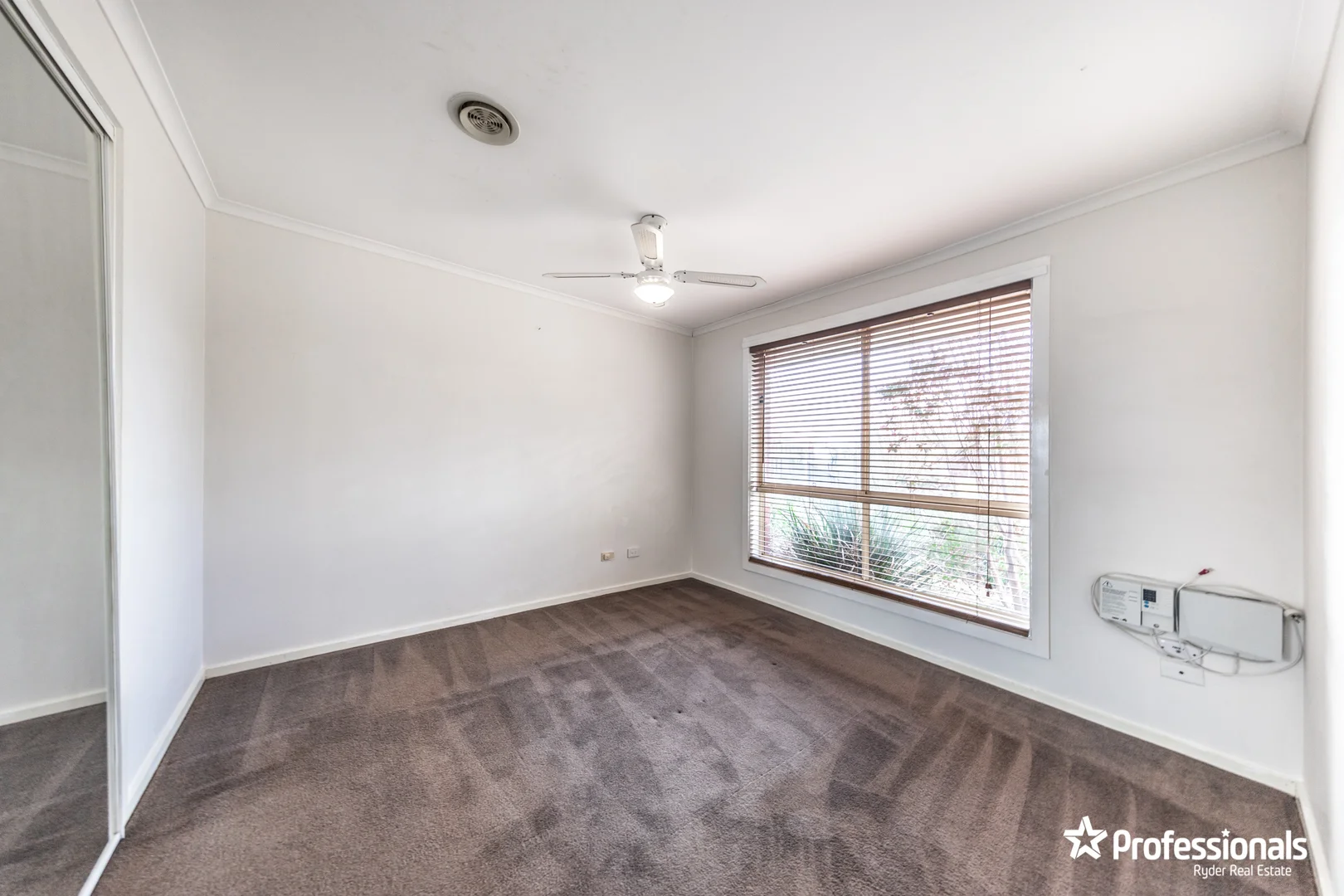 Additional image 3 of 37 Denny Place, Melton South VIC 3338