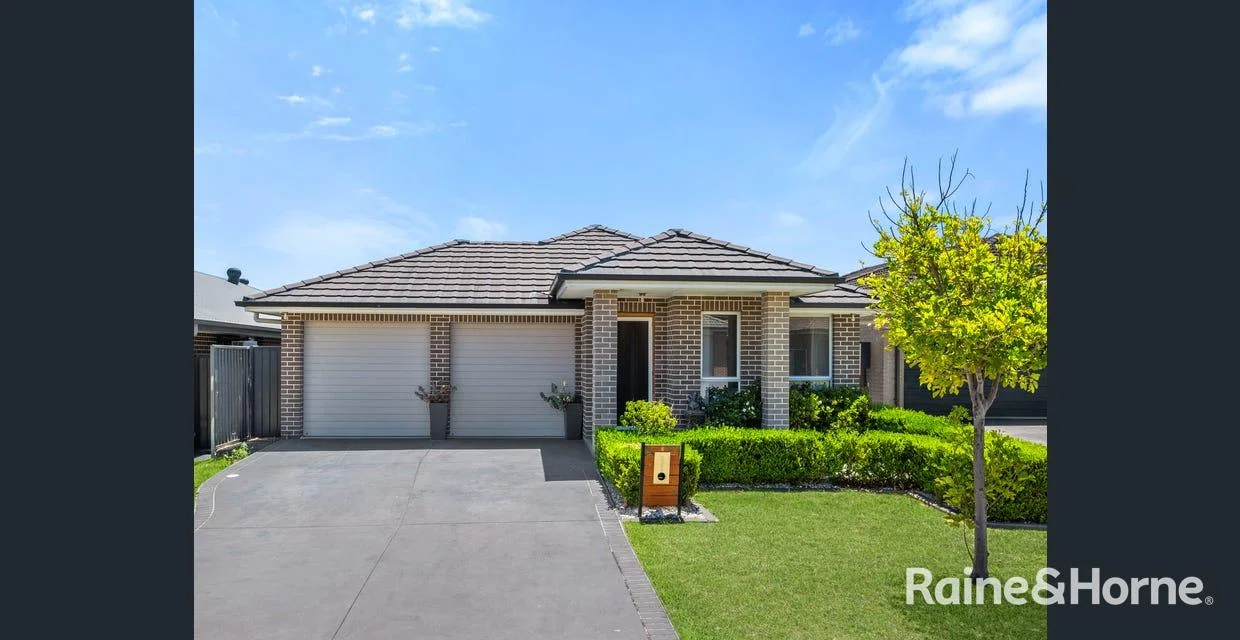 8 Enterprise Street, Gregory Hills NSW 2557