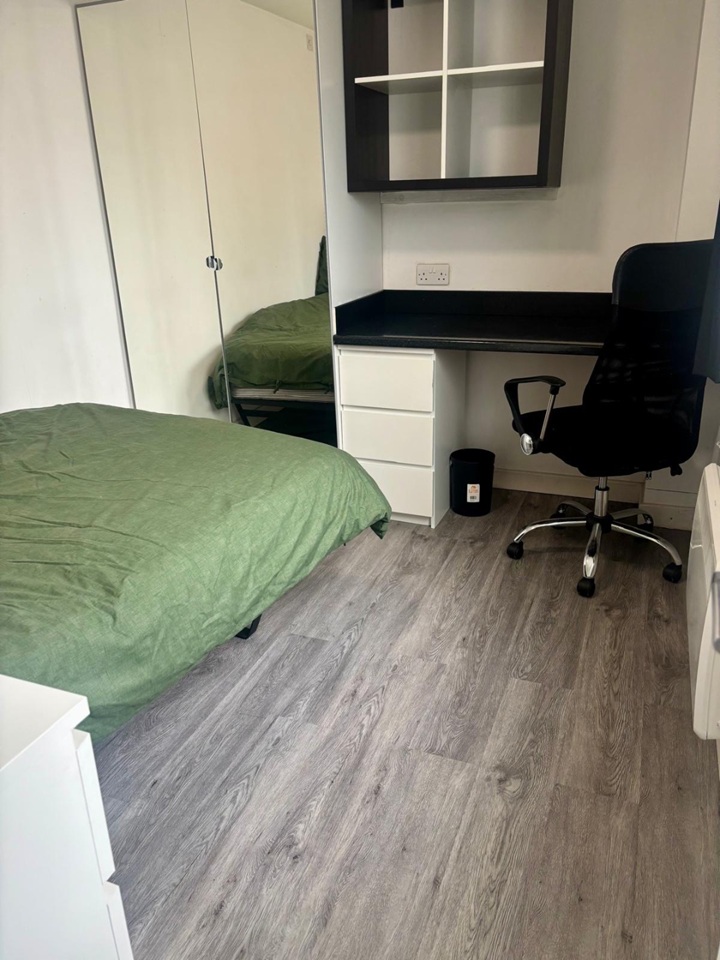Room in a Shared Flat, Abbeydale Road, S7, N1 7GU