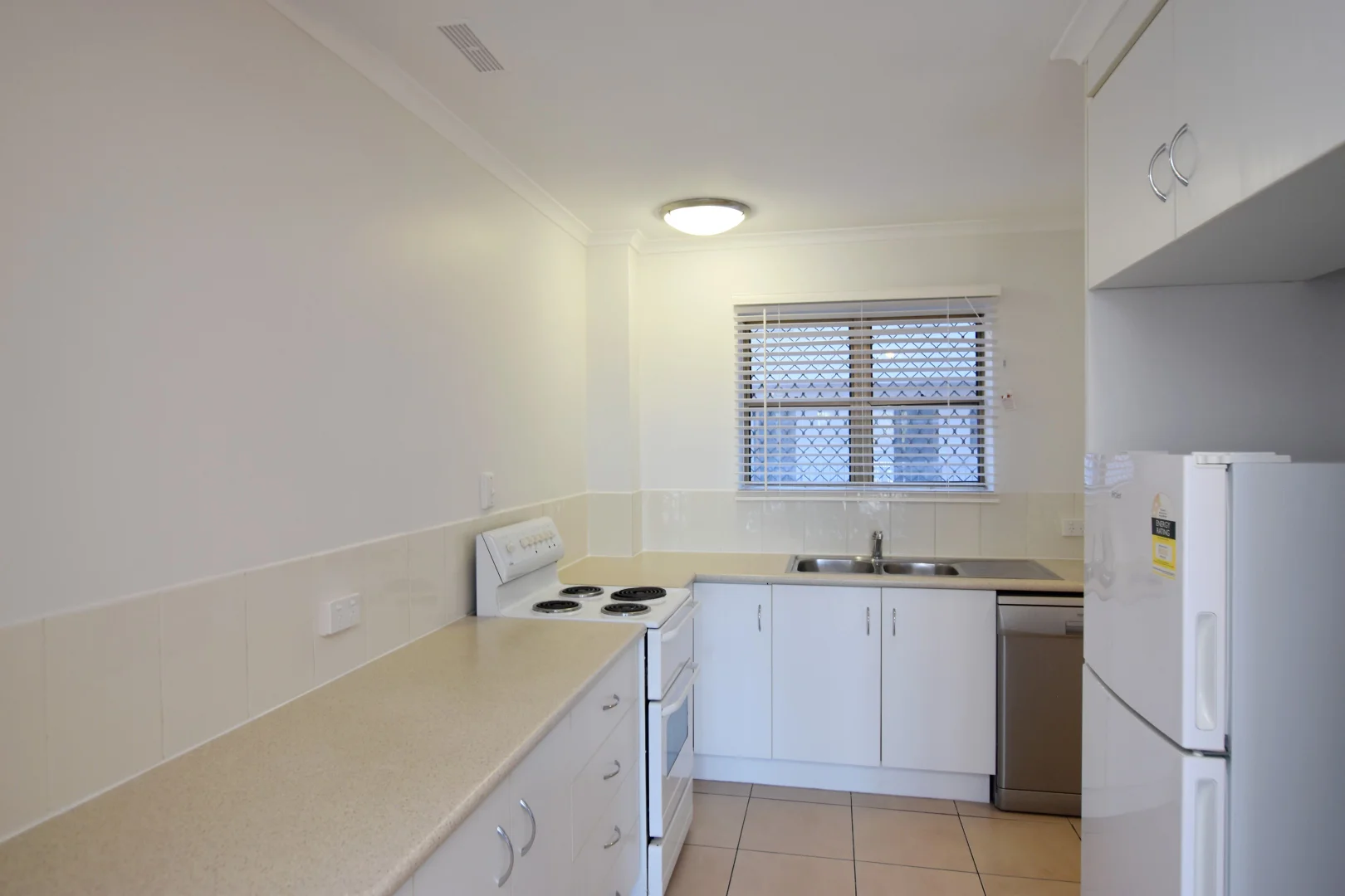 Additional image 2 of 13/83-85 Auckland Street, Gladstone Central QLD 4680