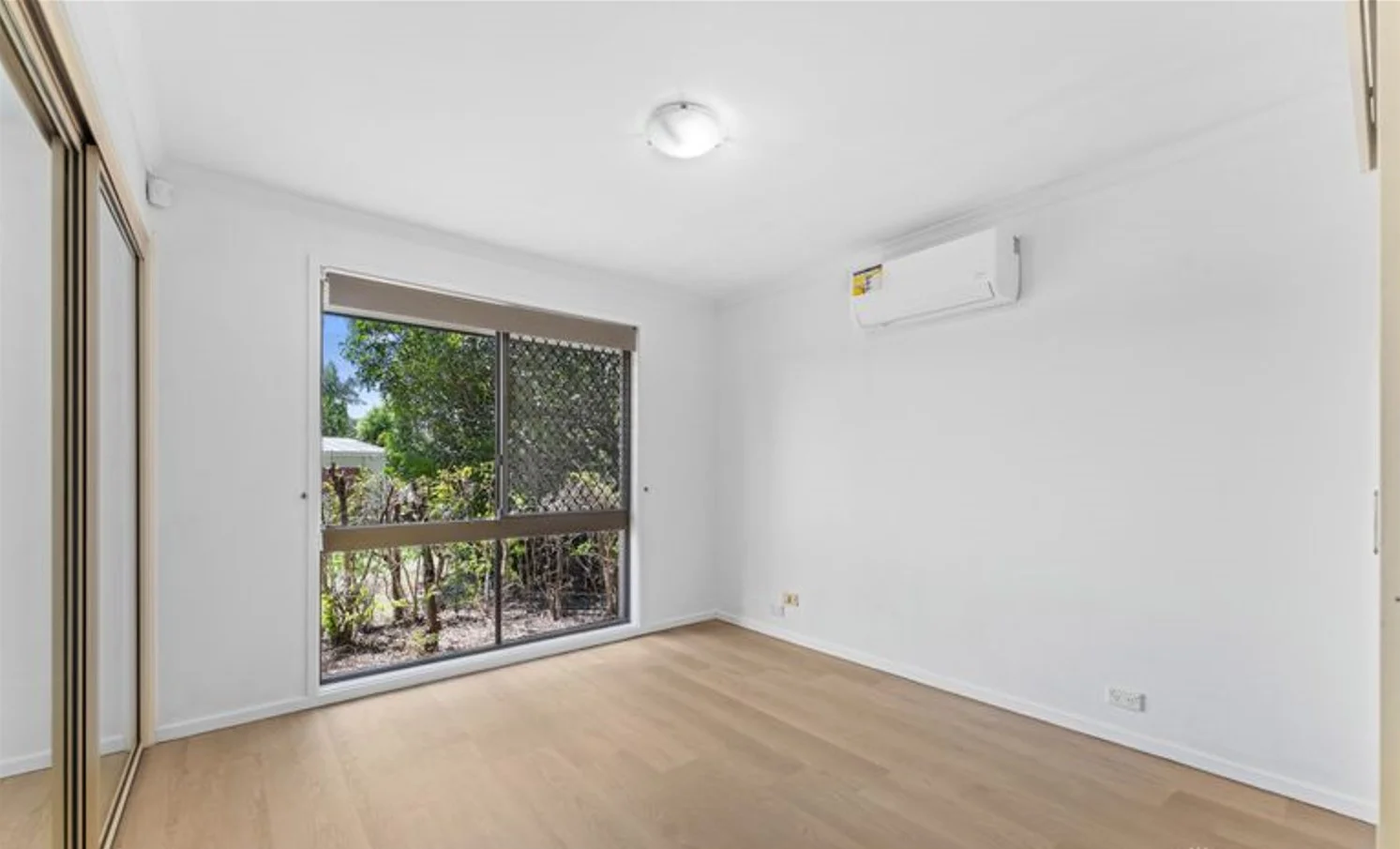 Additional image 12 of 18 Kentlyn Street, Eight Mile Plains QLD 4113