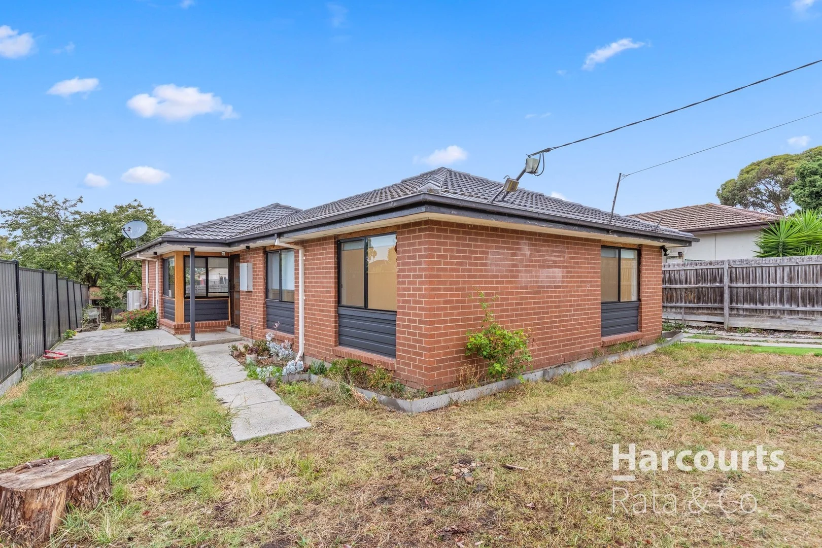 8 Humevale Court, Meadow Heights VIC 3048