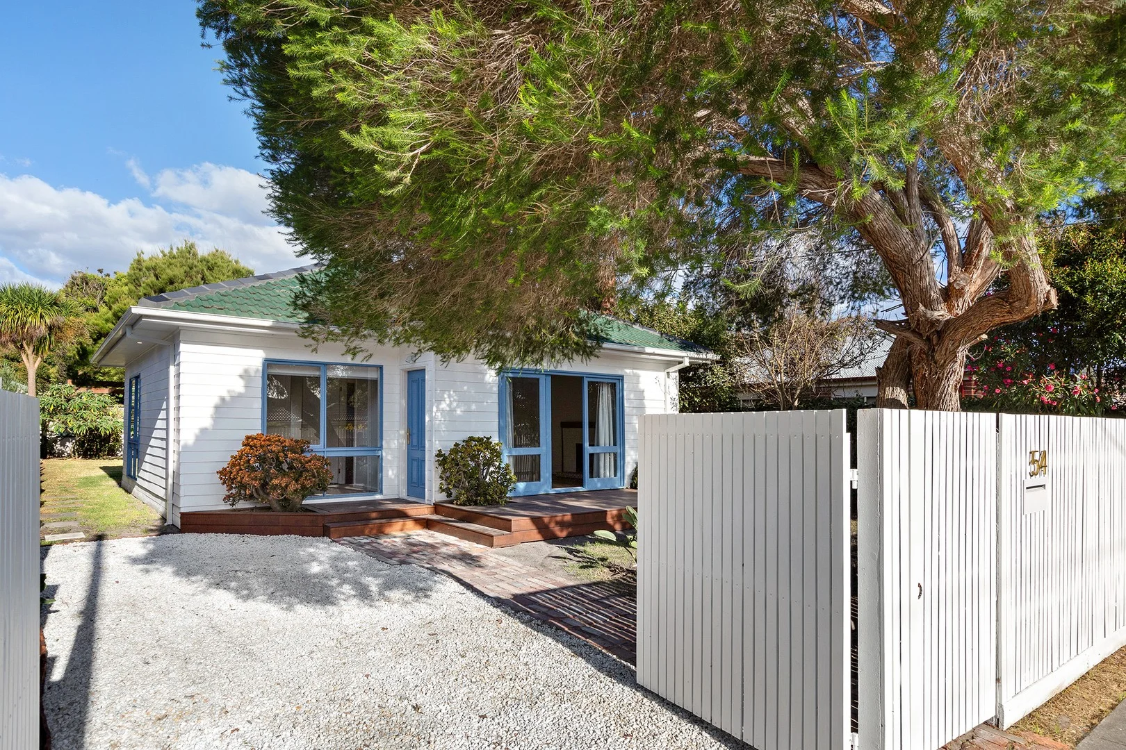 54 Finlay Street, Frankston VIC 3199